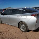 2016 Toyota Prius – Door Assembly Front